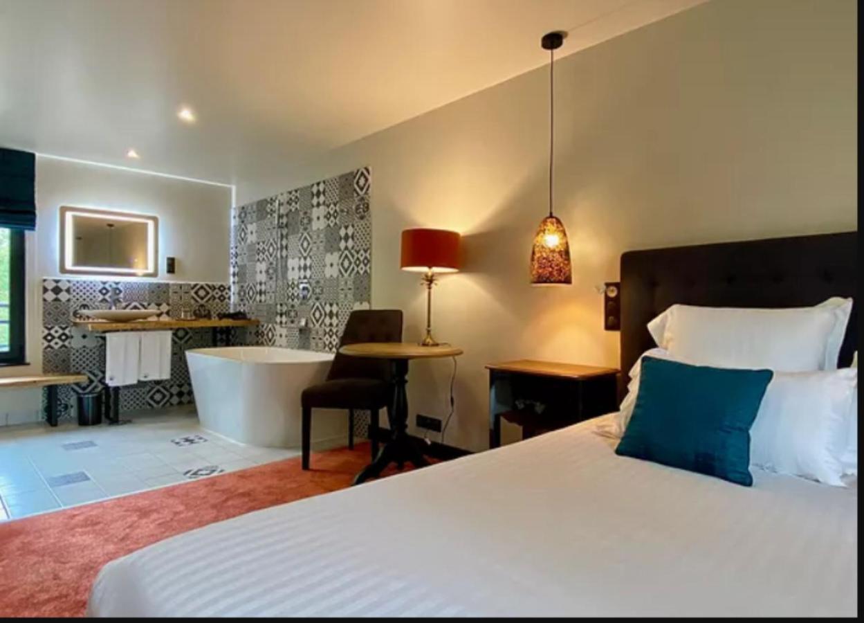 Hotel Le Moulin Fouret Saint-Aubin-le-Vertueux Zewnętrze zdjęcie