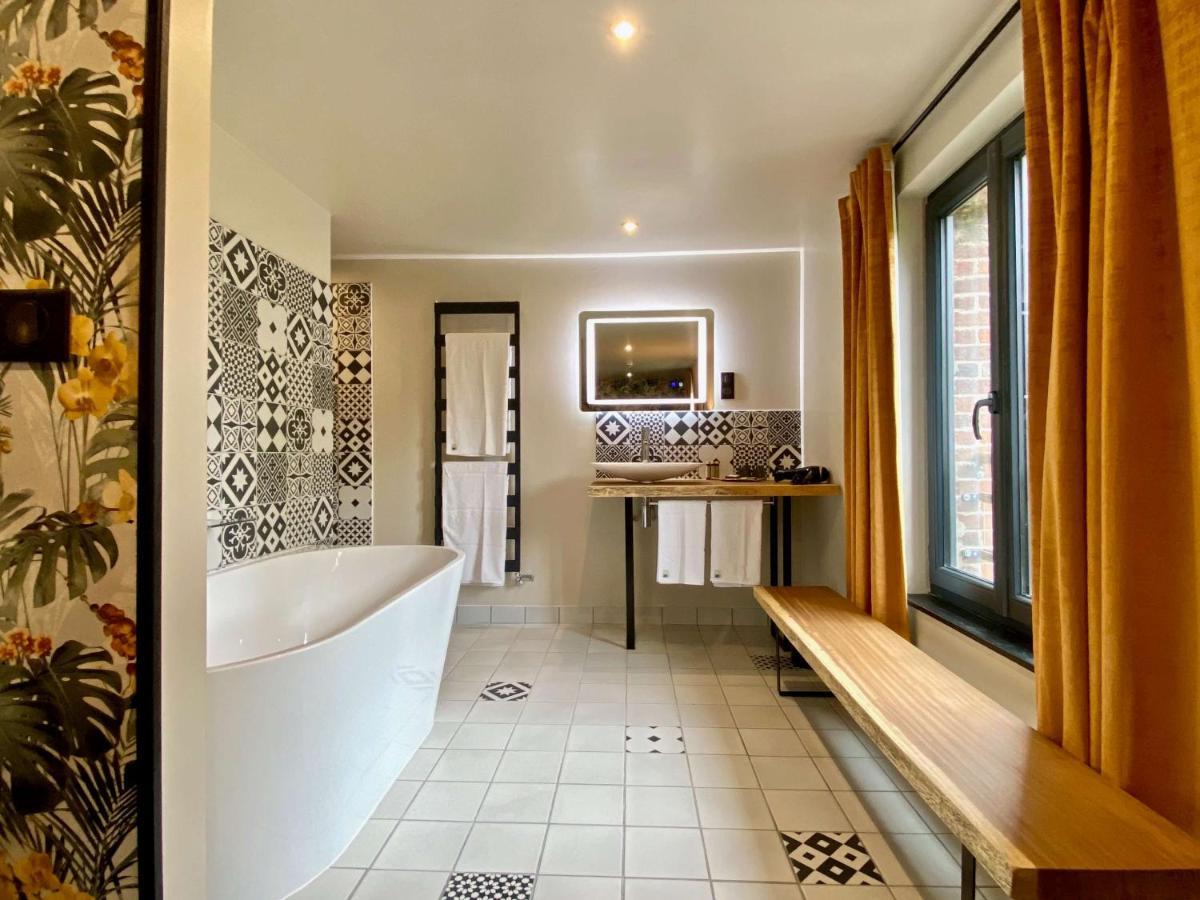 Hotel Le Moulin Fouret Saint-Aubin-le-Vertueux Zewnętrze zdjęcie